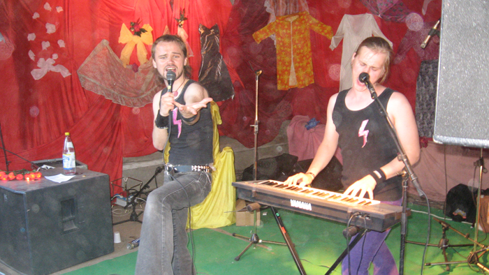 10v_2006.jpg